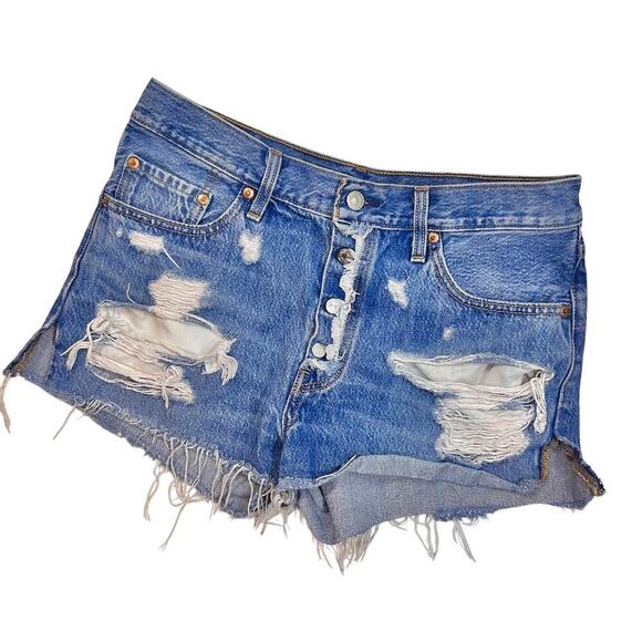 LEVIS 501 Button Fly Coastal Cowgirl Summer Grunge Festival Shorts Raw Hem 29" - Picture 3 of 11